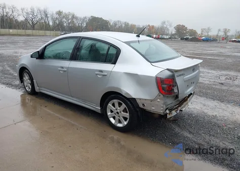 2011 Nissan Sentra 2.0Sr z USA, uszkodzony, nr VIN 3N1AB6AP5BL723462